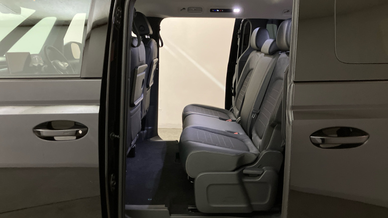 Volkswagen ID. Buzz 210kW Style Pro 79kWh 5dr Auto Electric Estate